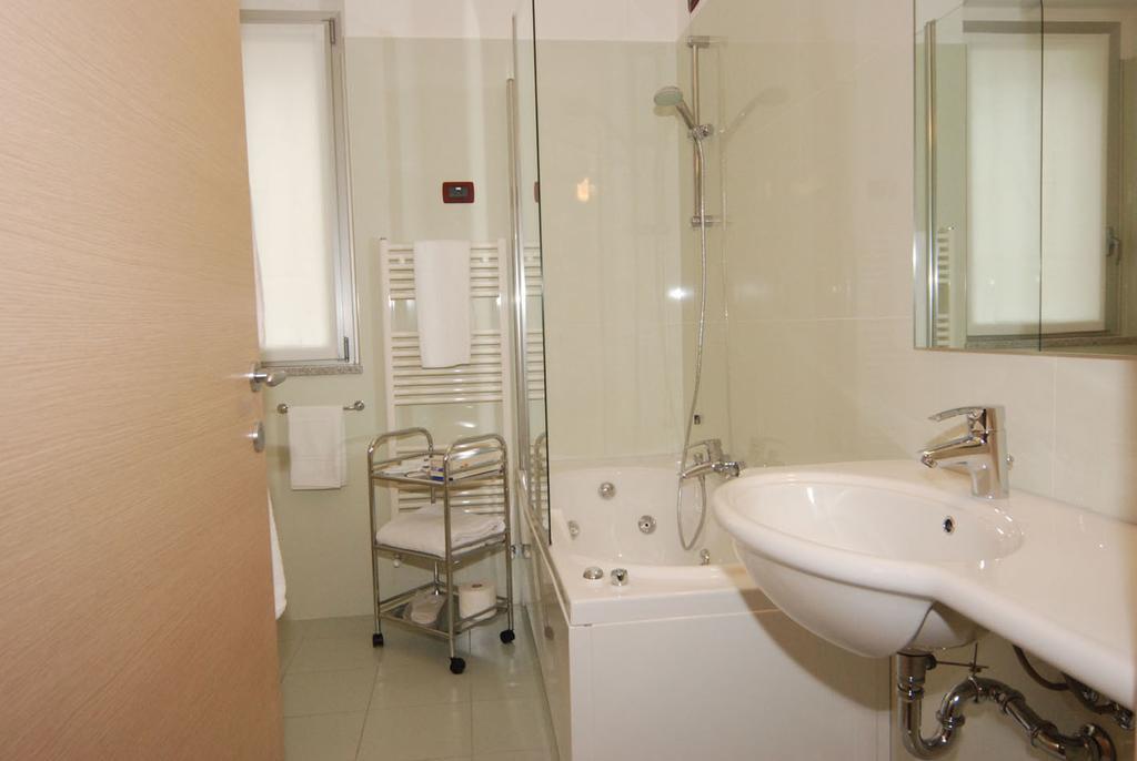 Residence & Suites Solaf Bonate di Sopra Esterno foto